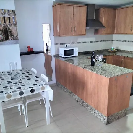 En Playa De Con Wifi Y Aire Acondicionado Apartman